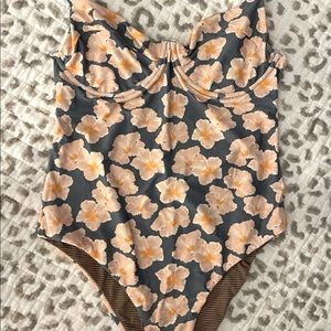 🚫SOLD🚫Acacia Marlow New Mahalo (LRG) NWT